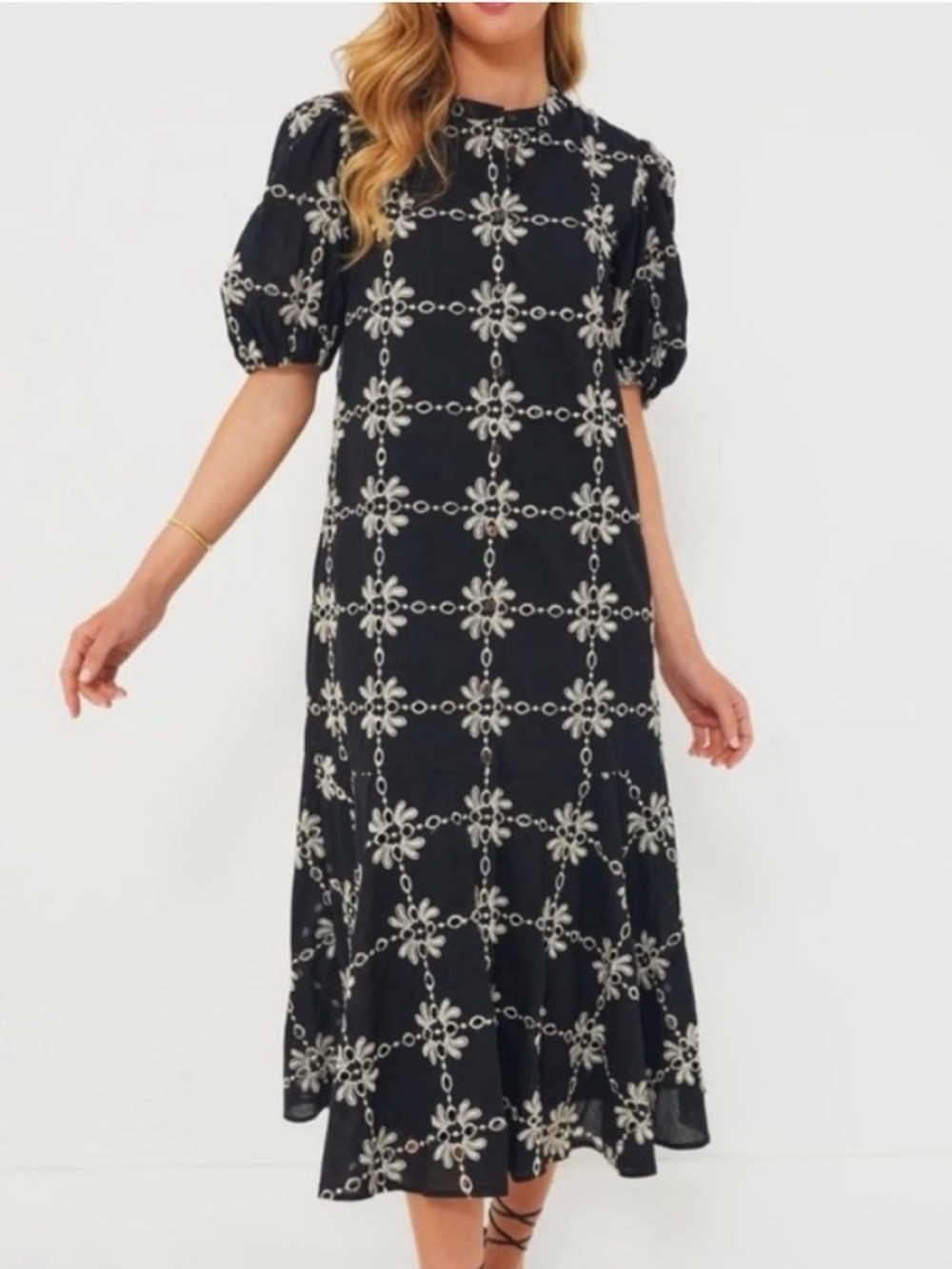 Tuckernuck Black Eyelet Midi Dress with Cream Floral Lattice large